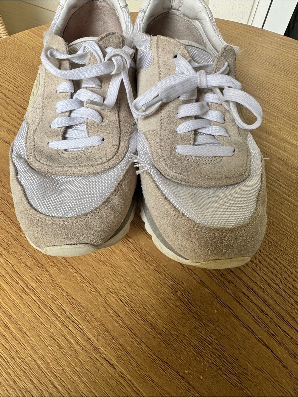 Tory Burch Minimalistic Sawtooth Logo Neutral Sneakers Logo Streetwear - Picture 7 of 10